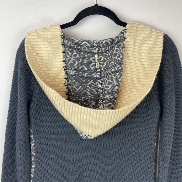 BKE Womens Shawl Knit Hooded Sweater Sz Medium Aztec Ribbed Boho Western - Picture 7 of 12